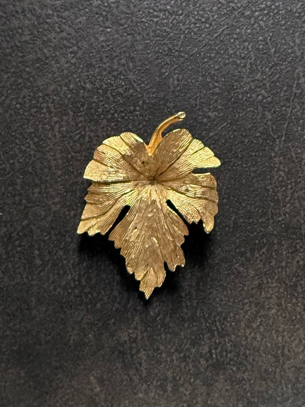Mid Century Textured Gold Maple Leaf Brooch Pin